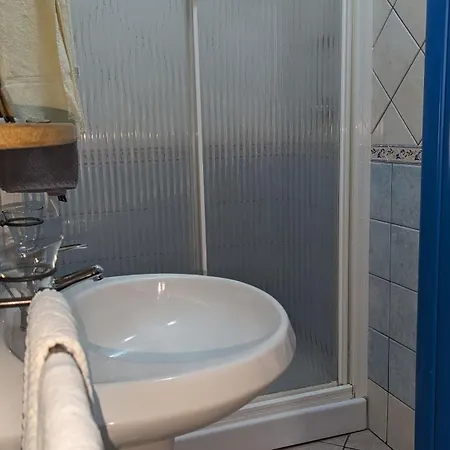 Aquarius 酒店 卡尔博尼亚