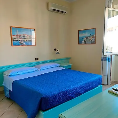 Aquarius Otel Carbonia